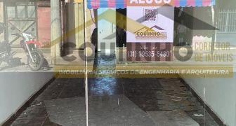 CI 433- Loja recém acabada , com otima estrutura, disponivel para locação no centro de Itaguara!!